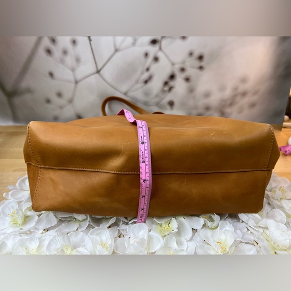 ABLE brand genuine leather bag Able Tan Leather - Picture 7 of 11